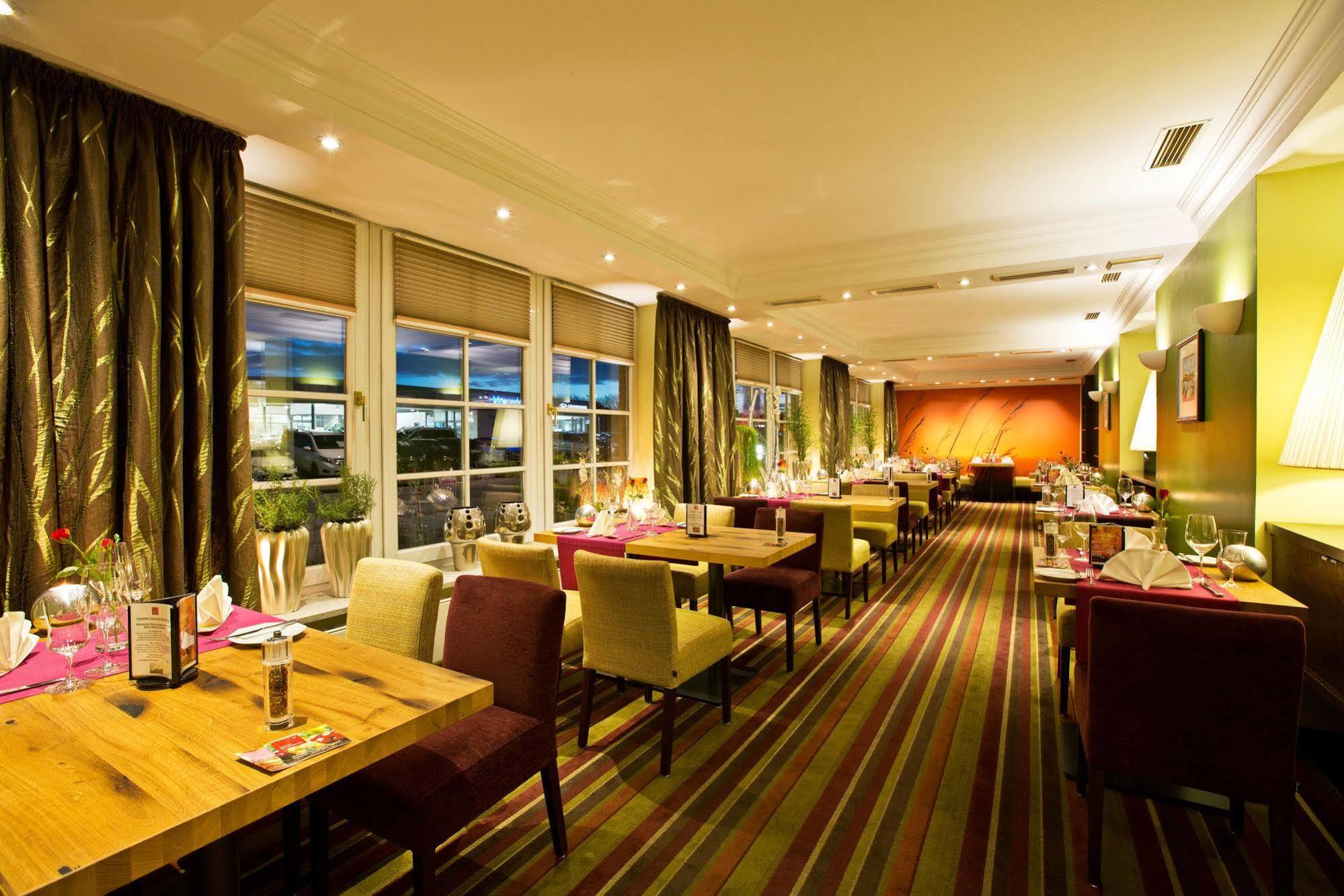 Boutiquehotel Myn Utspann Husum  Buitenkant foto