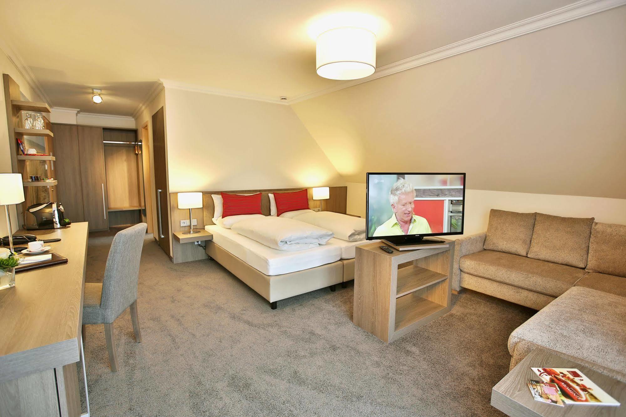 Boutiquehotel Myn Utspann Husum  Buitenkant foto