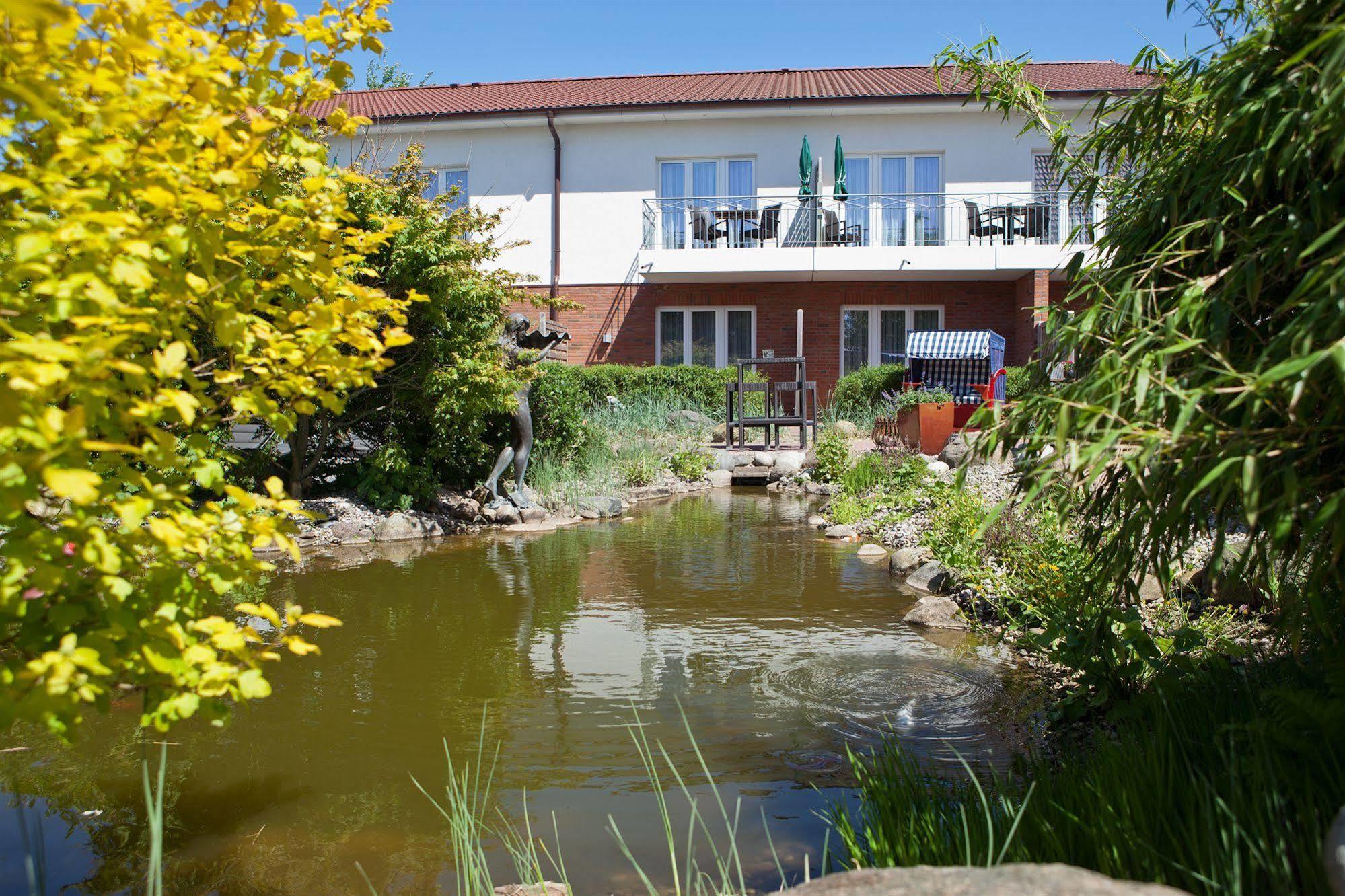 Boutiquehotel Myn Utspann Husum  Buitenkant foto