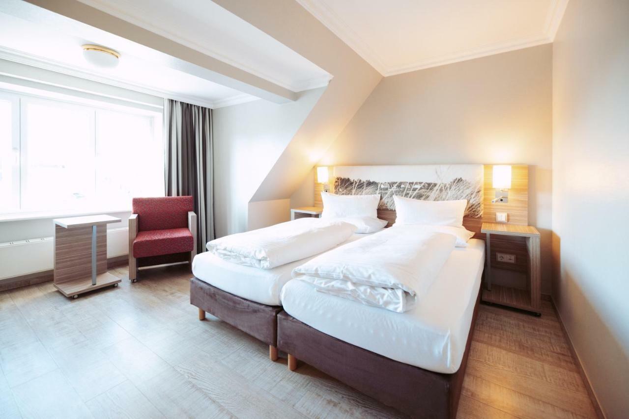 Boutiquehotel Myn Utspann Husum  Buitenkant foto